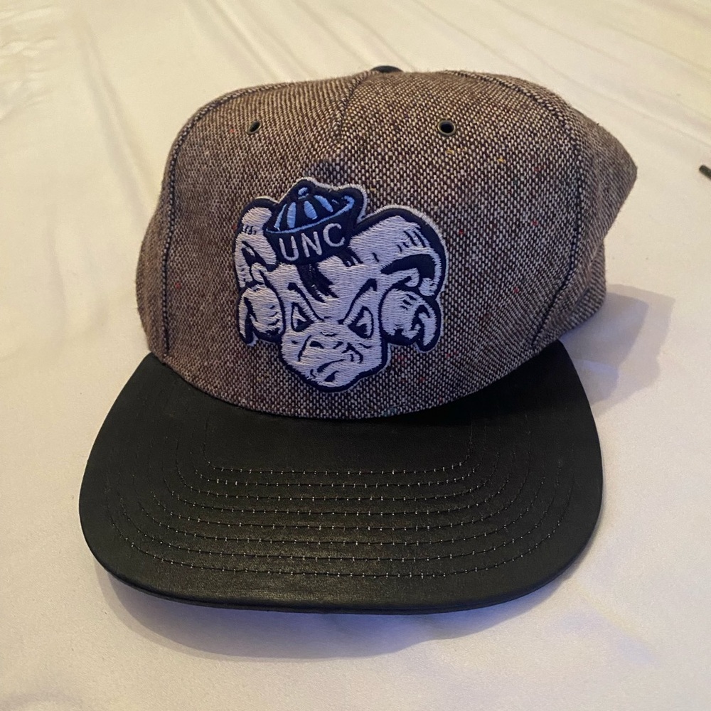 Unc hat